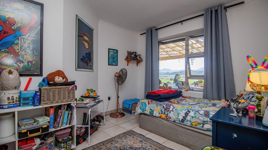 5 Bedroom Property for Sale in Fraaiuitsig Western Cape